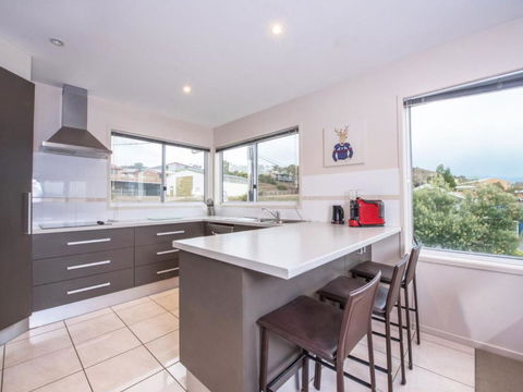 Grevillea 1 / 12 Poly Cow Lane - Hotel VIC 1