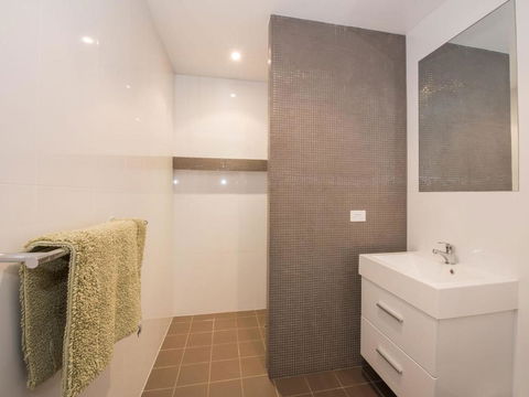 Grevillea 1 / 12 Poly Cow Lane - Hotel VIC 6