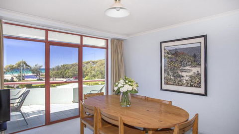 Fathoms 17 Mollymook ALL LINEN PROVIDED - Hotel VIC 5
