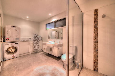 The Bolt Hole - Hotel VIC 4