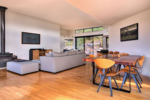The Bolt Hole - Hotel VIC 6