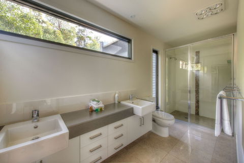 The Bolt Hole - Hotel VIC 1