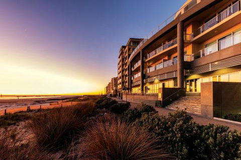 Apartments At 16 Holdfast - Hotel VIC 0