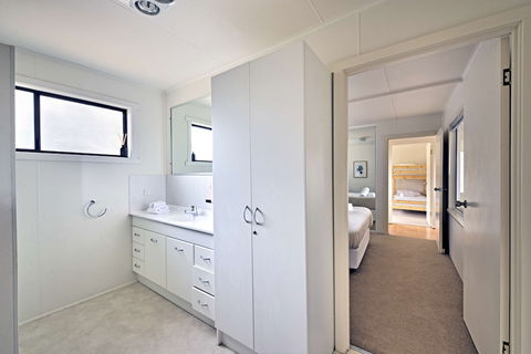Waders - Hotel VIC 3