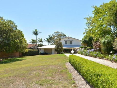 Morisset Waterfront 1bdr Studio Looking Over Trinity Marina - Hotel VIC 3