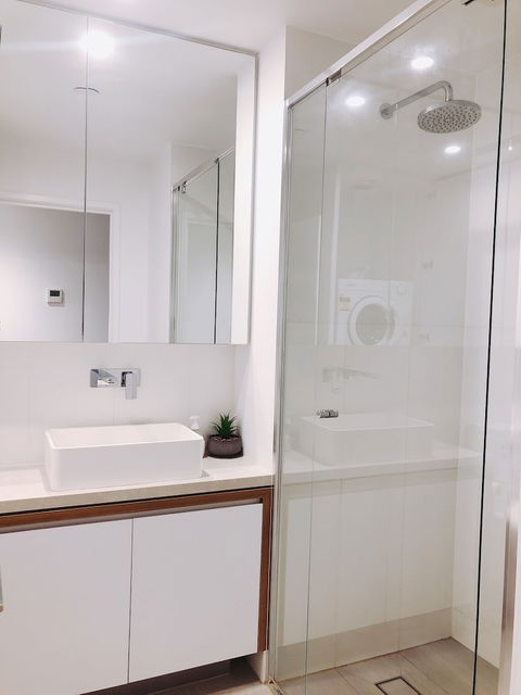 FV Apartments - Hotel VIC 2