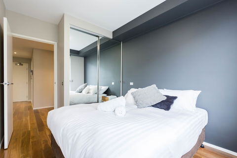 SANDRA, 1BDR Carlton Apartment - Hotel VIC 3