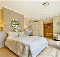 The Lakes Coolum - Hotel VIC