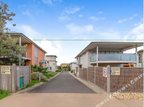 Fabulous Townhouse At The Famous Smiths Beach - Hotel VIC 4