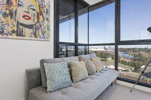 LAURENT Views Of MCG & Yarra River + Fed Square - Hotel VIC 4