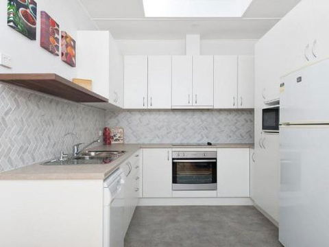 The Croft 11 Boulder Bay Rd Cosy Beach House With Aircon & Only 270m To The Beach - Hotel VIC 1