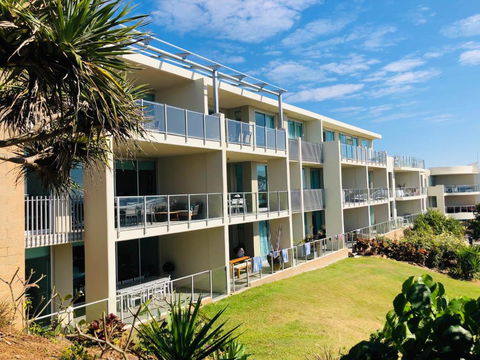 Absolute Beachfront Cabarita Beach Ocean Views 3 Bed Apartment - Hotel VIC 4