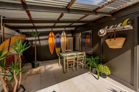 SUNSET BEACH SHACK On SURF - Hotel VIC 5