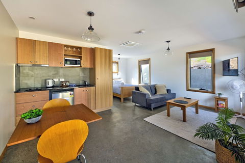 Freycinet Stone Studio 8 - Hotel VIC 3