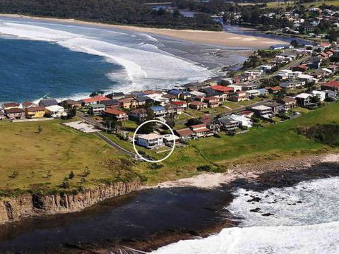 PENZANCE Gerroa Beachfront To Shelley Beach & 4pm Check Out Sundays - Hotel VIC 6
