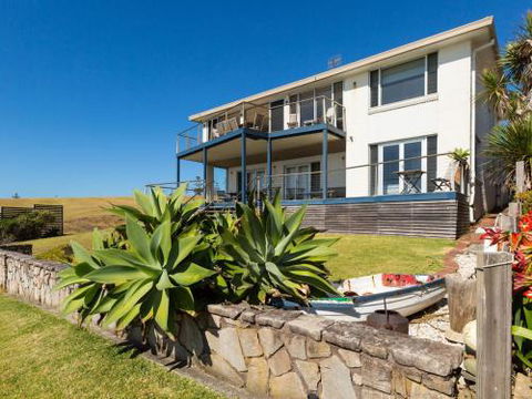 PENZANCE Gerroa Beachfront To Shelley Beach & 4pm Check Out Sundays - Hotel VIC 3