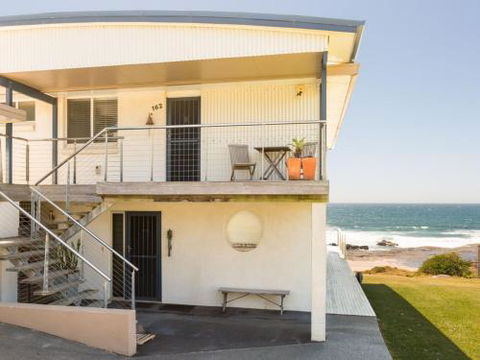 PENZANCE Gerroa Beachfront To Shelley Beach & 4pm Check Out Sundays - Hotel VIC 5