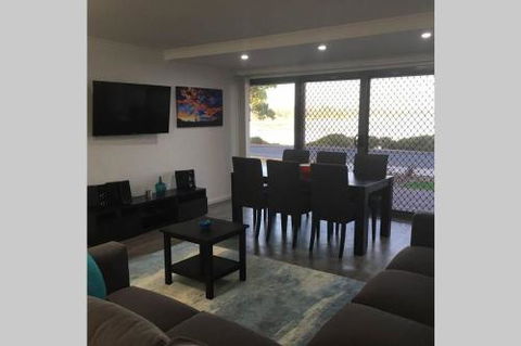 Almonta Apartments On The Water Front - Hotel VIC 2