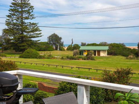 Arklow I Pet Friendly With Ocean Views - Hotel VIC 3