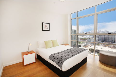 Gadigal Groove - Hotel VIC 4