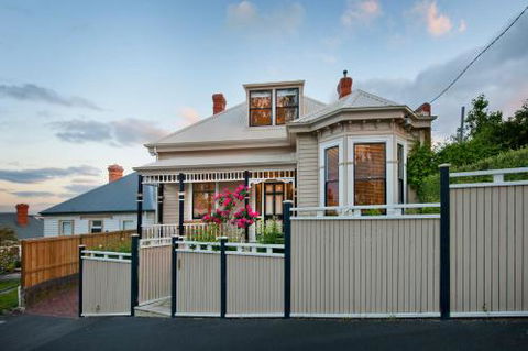 Library House - Hotel VIC 2