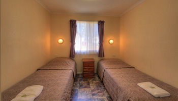 Kahlers Oasis Caravan Park - Hotel VIC 5