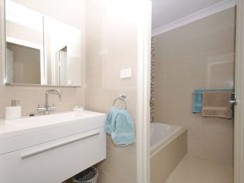 Nicholli Bay Parklands Unit 32 2 Gowrie Avenue - Hotel VIC 1
