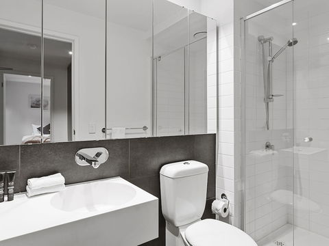 CHARLOTTE Manhatten Building Near Spencer St. & Southern Cross Station - Hotel VIC 3