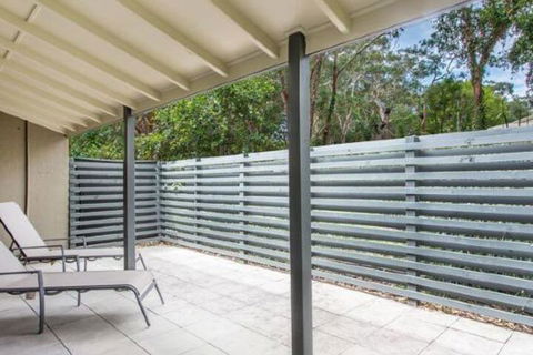 Port Stephens Koala Sanctuary - Hotel VIC 1