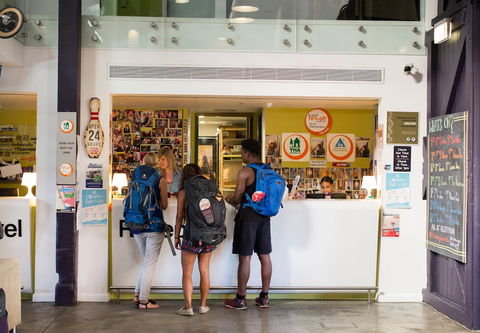 Sydney Railway Square YHA - Hostel - Hotel VIC 3