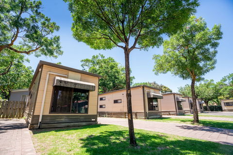 Adelaide Caravan Park - Hotel VIC 3