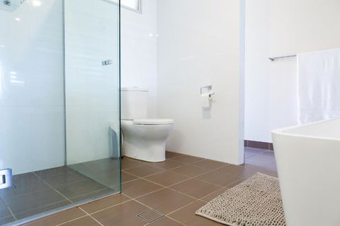 Beach & Bay Holiday House - Hotel VIC 2