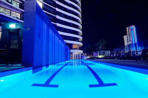 Oracle Broadbeach Apartments - Hotel VIC 3