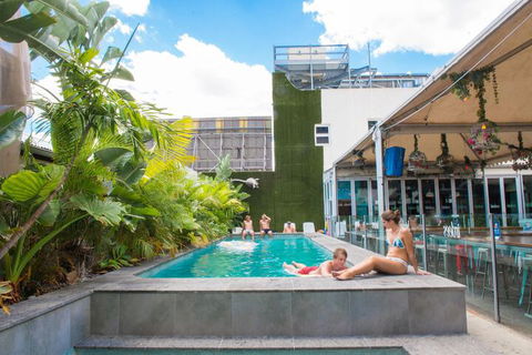 Bunk Backpackers - Hotel VIC 5