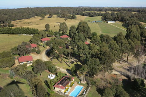 Lakes Entrance Country Cottages - Hotel VIC 6