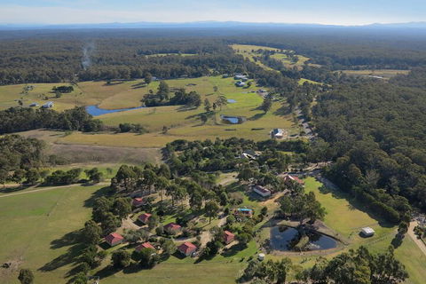 Lakes Entrance Country Cottages - Hotel VIC 2