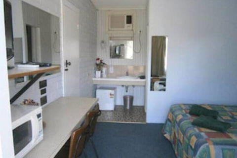 Nhill Holiday Inn - Hotel VIC 2