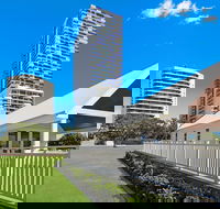 Palmerston Tower Holiday Apartments - Hotel VIC