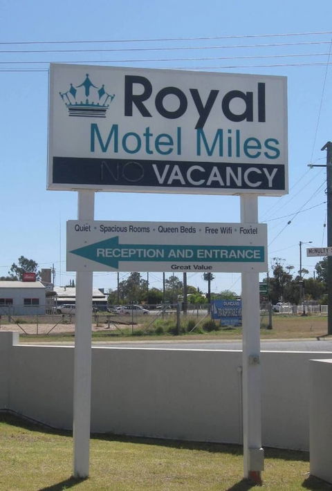 Royal Motel Miles - Hotel VIC 1