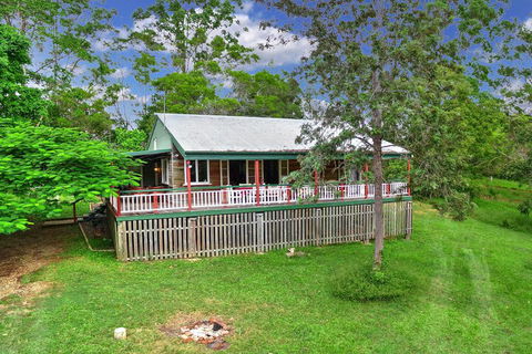 Avalon Noosa Farm Cottages - Hotel VIC 1