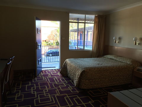 Ashfield Motor Inn - Hotel VIC 3