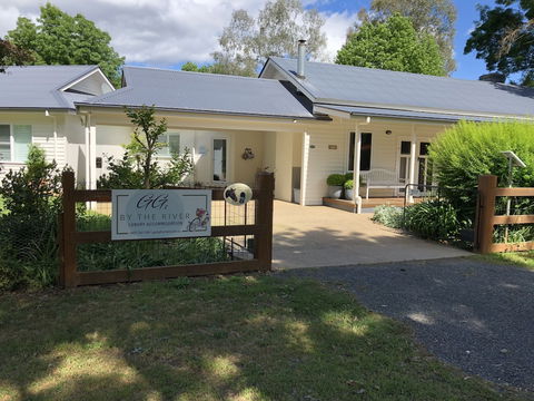 G.g's By The River - Hotel VIC 0