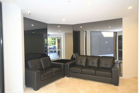 RNR Serviced Apartments North Melbourne - Hotel VIC 2
