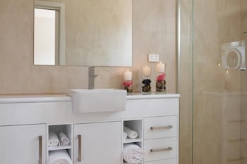 Renmark Holiday Apartments - Hotel VIC 2