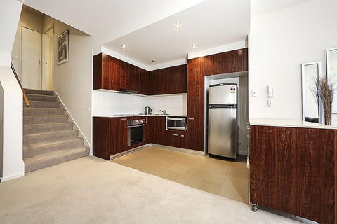 Accommodate Canberra - Metropolitan - Hotel VIC 2
