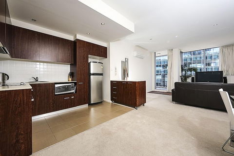Accommodate Canberra - Metropolitan - Hotel VIC 1