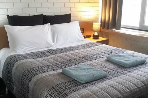 White Manor Motel - Hotel VIC 2
