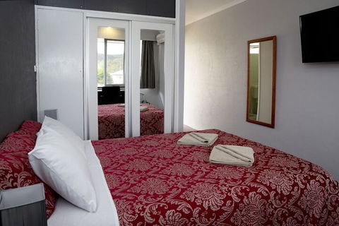 White Manor Motel - Hotel VIC 4