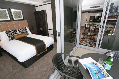 Alex Perry Hotel & Apartments - Hotel VIC 2