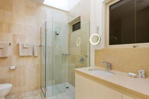 First Point - Hotel VIC 3